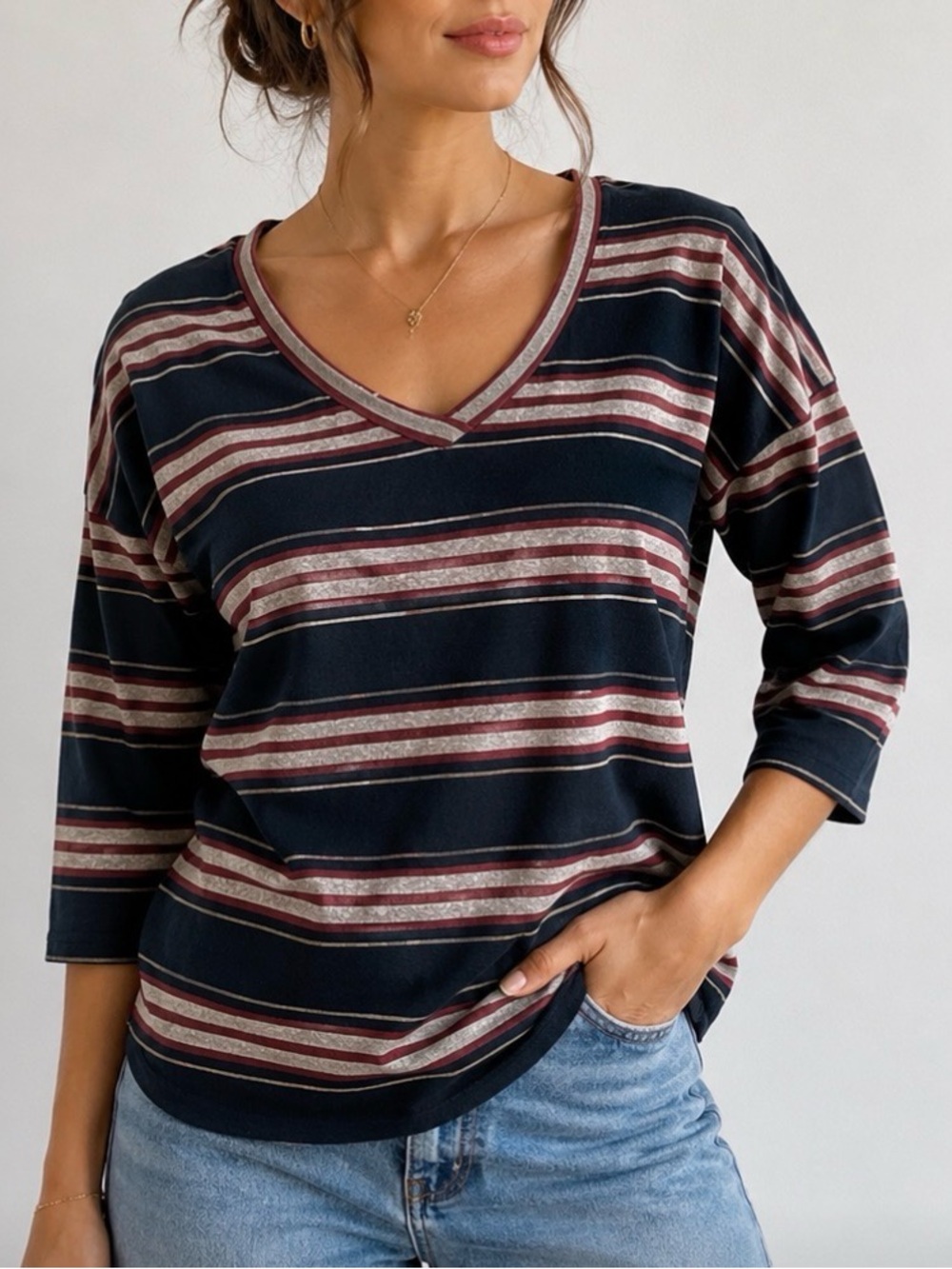 * Wallflower Vintage 90s Striped Heavy Tee Women’s Large 3/4 Sleeve V Neck Shirt
